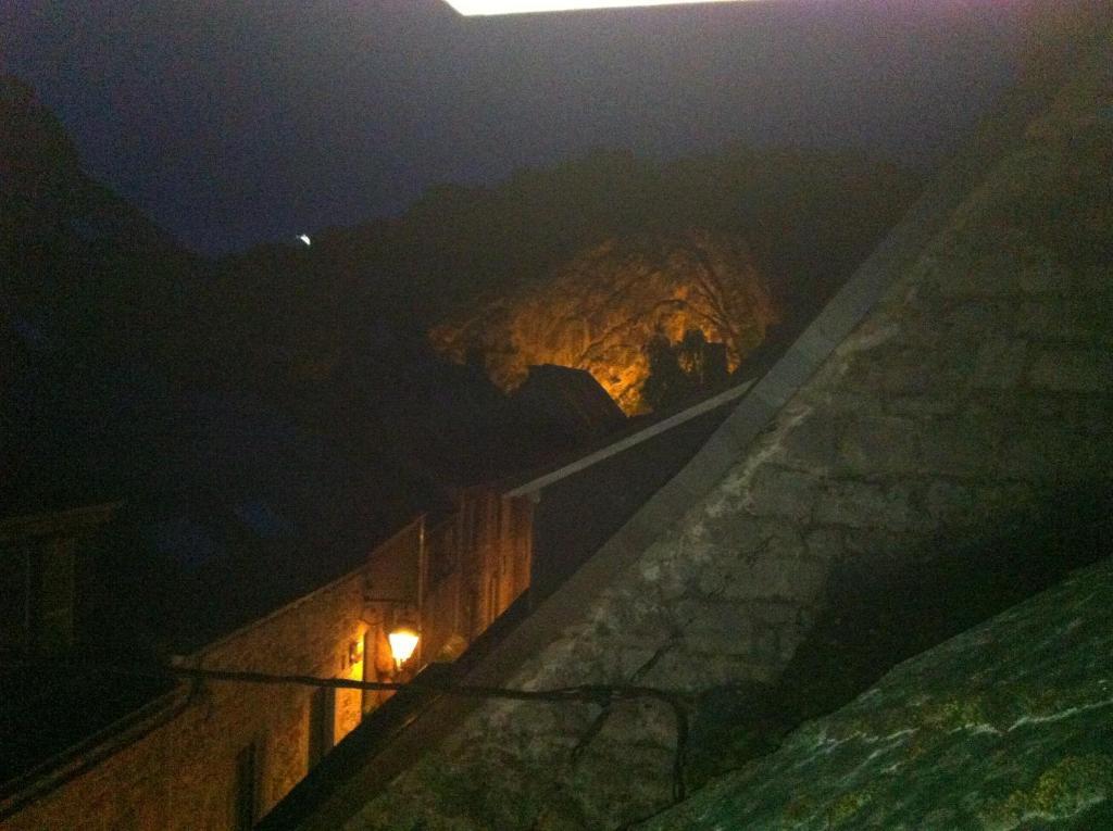 Studio Et Appartement La Tete En L'Air Durbuy Bilik gambar