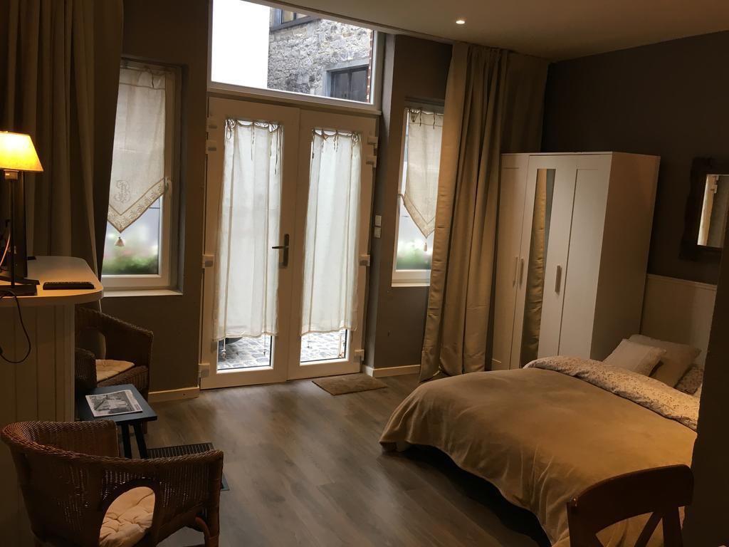 Studio Et Appartement La Tete En L'Air Durbuy Luaran gambar